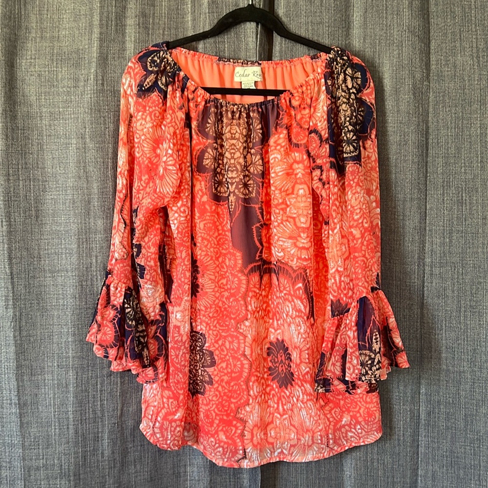 Cedar rose bell sleeve blouse off the shoulder size medium